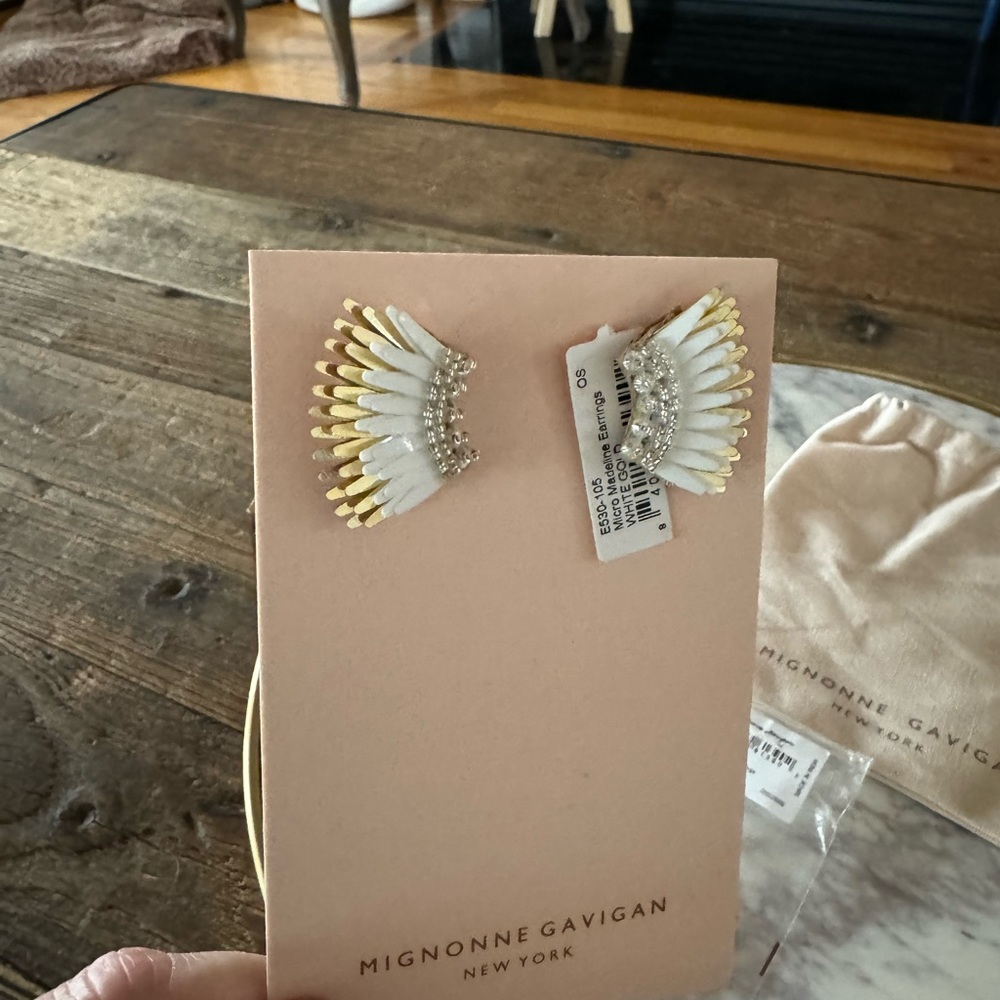 Mignonne Gavigan Micro Madeline Earrings in White & Gold. NWT
